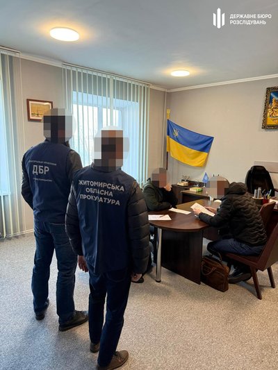 На Житомирщині судитимуть посадовців виправних установ та директорку приватної компанії На Житомирщині судитимуть посадовців виправних установ та директорку приватної компанії