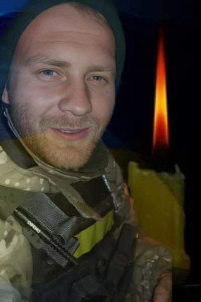 «Був захисником не тільки нашої країни, але і нашої родини»: спогади сестри про загиблого Героя України з Одещини «Був захисником не тільки нашої країни, але і нашої родини»: спогади сестри про загиблого Героя України з Одещини