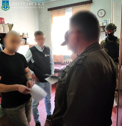 На Полтавщині двоє ув'язнених вимагали від іншого гроші — прокуратура На Полтавщині двоє ув'язнених вимагали від іншого гроші — прокуратура