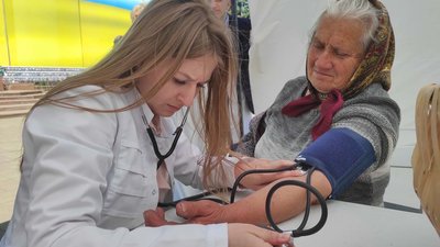 У Чернівцях протягом місяця можна безплатно поміряти артеріальний тиск — що відомо У Чернівцях протягом місяця можна безплатно поміряти артеріальний тиск — що відомо