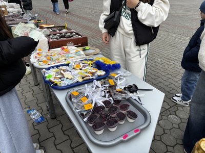 Благодійний ярмарок, Бурштин, прикраси Благодійний ярмарок, Бурштин, прикраси