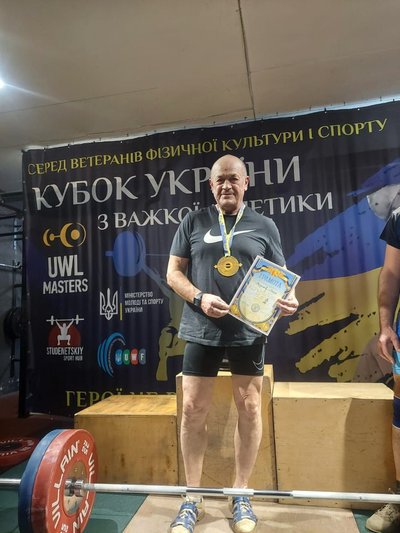 Сум’яни здобули медалі кубка України з важкої атлетики Сум’яни здобули медалі кубка України з важкої атлетики