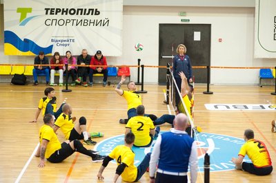 Чемпіонат України з волейболу сидячи в Тернополі: хто переміг Чемпіонат України з волейболу сидячи в Тернополі: хто переміг