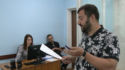 Справа підриву банку в Чернігові: двом підозрюваним обрали запобіжний захід Справа підриву банку в Чернігові: двом підозрюваним обрали запобіжний захід