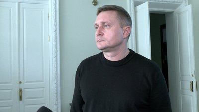 "Рідний дім" не голосуватиме за зміни до регламенту Чернігівської міськради, — Ломако "Рідний дім" не голосуватиме за зміни до регламенту Чернігівської міськради, — Ломако