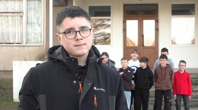 Михайло Стельмах, школа, учні Михайло Стельмах, школа, учні