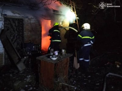 На Вінниччині за добу загасили чотири пожежі: одна зі смертельними наслідками На Вінниччині за добу загасили чотири пожежі: одна зі смертельними наслідками
