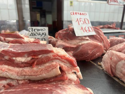 Ціни на м’ясо і сало у Житомирі під час посту: що впливає на вартість Ціни на м’ясо і сало у Житомирі під час посту: що впливає на вартість