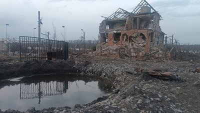 "Чекав росіян, а просив хліба у нас": Віталій Запека з Полтави про "ждунів", черги на війну та книги "Чекав росіян, а просив хліба у нас": Віталій Запека з Полтави про "ждунів", черги на війну та книги