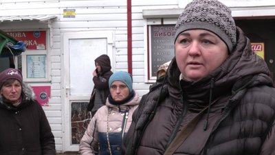 "Нас виселяють в нікуди": підприємці організували мирний пікет на ринку Рівного "Нас виселяють в нікуди": підприємці організували мирний пікет на ринку Рівного