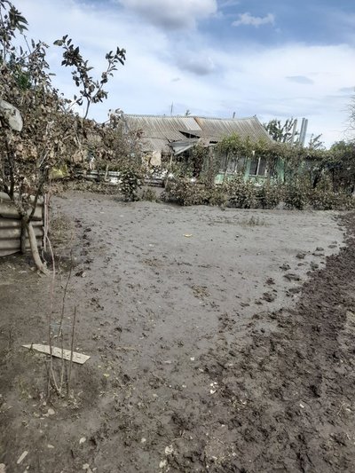 Херсонщина, лівий берег, будинок після затоплення Херсонщина, лівий берег, будинок після затоплення