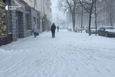 Боротьба зі снігопадом на Одещині: яка ситуація в Ізмаїлі Боротьба зі снігопадом на Одещині: яка ситуація в Ізмаїлі