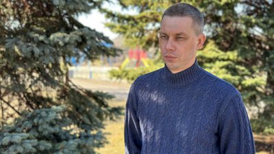 Дмитро Дремлюженко староста Ярівського старостинського округу Донецька область Дмитро Дремлюженко староста Ярівського старостинського округу Донецька область