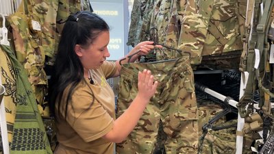 Мультикам і піксель: бійці і продавці з Полтавщини про нововведення для військової форми Мультикам і піксель: бійці і продавці з Полтавщини про нововведення для військової форми