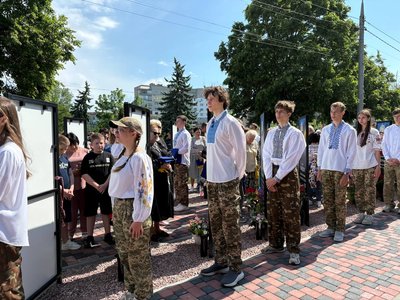 Алея Героїв у Каневі Алея Героїв у Каневі
