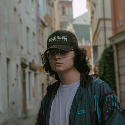 Нова українська музика. SadSvit: "18-річний феномен не кожен день зустрічається" Нова українська музика. SadSvit: "18-річний феномен не кожен день зустрічається"