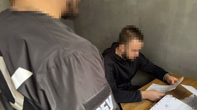 СБУ повідомила про підозру "смотрящим" за Черкаським СІЗО через вимагання грошей