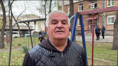 Що відбувається на місці влучань у Дніпрі станом на ранок та що про атаку розказали містяни Що відбувається на місці влучань у Дніпрі станом на ранок та що про атаку розказали містяни