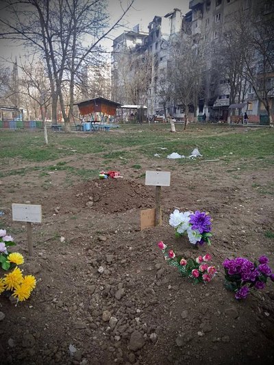 Життя Маріуполя під окупацією: історія в постах з соцмереж та повідомлень з будинкових чатів