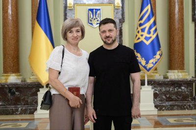 Двох медпрацівниць з Миколаївщини відзначили нагородою президента Двох медпрацівниць з Миколаївщини відзначили нагородою президента
