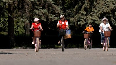 У Вінниці стартували велопрогулянки для пенсіонерів У Вінниці стартували велопрогулянки для пенсіонерів