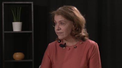 Допомагає народжуватися українцям та волонтерить для армії. Історія лікарки-акушерки Світлани Вінтонюк Допомагає народжуватися українцям та волонтерить для армії. Історія лікарки-акушерки Світлани Вінтонюк
