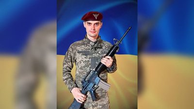 Військові з Буковини, які полягли у боях від початку повномасштабної війни. Згадуємо їх Військові з Буковини, які полягли у боях від початку повномасштабної війни. Згадуємо їх