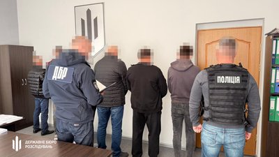 На Волині ДБР викрило схему незаконної вирубки деревини на понад 15 млн грн На Волині ДБР викрило схему незаконної вирубки деревини на понад 15 млн грн