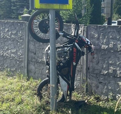 На Львівщині внаслідок ДТП травми отримав 15-річний мотоцикліст На Львівщині внаслідок ДТП травми отримав 15-річний мотоцикліст