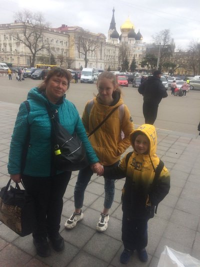 «У мене діти. Я не знала, куди йти»: історія родини з Бахмута, яка живе на Одещині «У мене діти. Я не знала, куди йти»: історія родини з Бахмута, яка живе на Одещині
