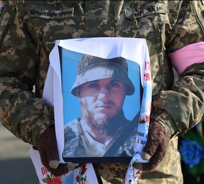 На Черкащині — день жалоби: в Умані попрощалися із захисником