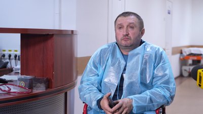 Після атаки РФ намагався врятувати людей і опинився під завалами. У медзакладі Дніпропетровщини рятують лікаря Після атаки РФ намагався врятувати людей і опинився під завалами. У медзакладі Дніпропетровщини рятують лікаря