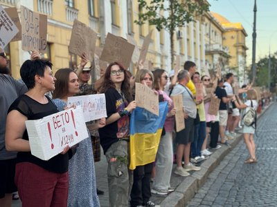 В Україні другий день протестів проти закону, який нівелює незалежність НАБУ та САП