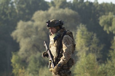"Щоб мотивувати людей, їм треба дати вибір". Історія Назара Семенина, який боронить кордони Сумщини "Щоб мотивувати людей, їм треба дати вибір". Історія Назара Семенина, який боронить кордони Сумщини
