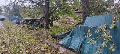 На Кіровоградщині внаслідок російської атаки пошкоджені 15 житлових будинків На Кіровоградщині внаслідок російської атаки пошкоджені 15 житлових будинків