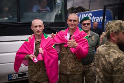 Володимир Хоменко у перший день звільнення з полону Володимир Хоменко у перший день звільнення з полону