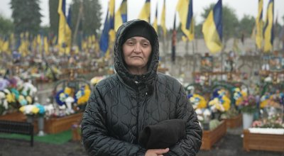 У Тернополі попрощались з військовим Андрієм Ширяєвим, мати військового, похорон, 2 червня 2026 року У Тернополі попрощались з військовим Андрієм Ширяєвим, мати військового, похорон, 2 червня 2026 року