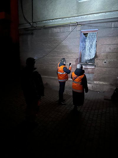 Після нічних атак РФ в Одесі пошкоджено об’єкт критичної інфраструктури: є поранений