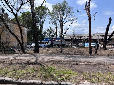 У мікрорайоні в Луцьку, що постраждав від атаки РФ, діють два укриття: чи знають про них люди