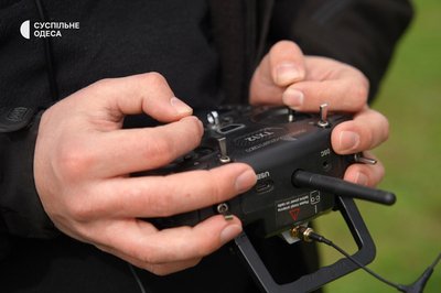 "Це найбільш перспективна військова професія": як готують пілотів FPV-дронів в Одесі "Це найбільш перспективна військова професія": як готують пілотів FPV-дронів в Одесі