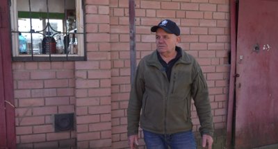 «Один чоловік випав з авто, він згорів живцем». Наслідки дронового удару по Синельниковому на Дніпропетровщині «Один чоловік випав з авто, він згорів живцем». Наслідки дронового удару по Синельниковому на Дніпропетровщині