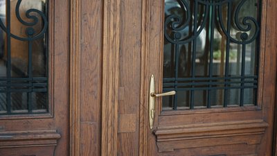 На вул. Турецькій у Львові відреставрували історичну браму На вул. Турецькій у Львові відреставрували історичну браму