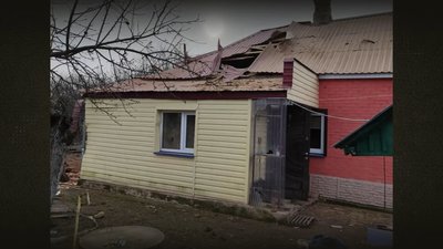 Поцілили в будинок з танку: на Прилуччині жителька села відбудовує будинок, де ледь не загинула у 2022 році Поцілили в будинок з танку: на Прилуччині жителька села відбудовує будинок, де ледь не загинула у 2022 році