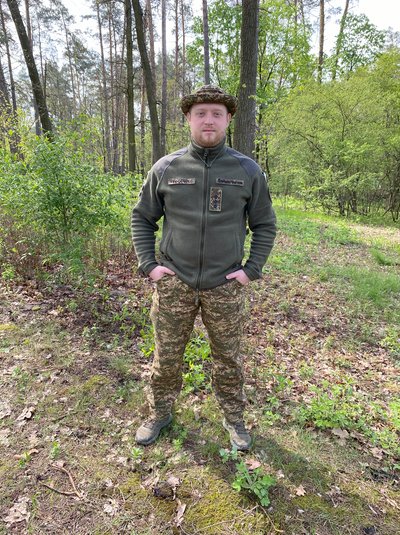 "Страшно, коли гинуть на твоїх руках": як бойовий медик рятував життя військових "Страшно, коли гинуть на твоїх руках": як бойовий медик рятував життя військових