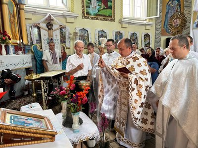 Дзвін, освячення дзвону, двоє братів знайшли дзвін Дзвін, освячення дзвону, двоє братів знайшли дзвін