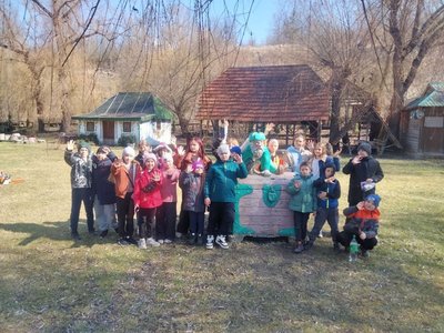 У "Смарагдовому місті" на Хмельниччині проходить реабілітація та навчання дітей Донеччини У "Смарагдовому місті" на Хмельниччині проходить реабілітація та навчання дітей Донеччини