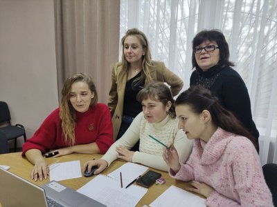 Обласна виставка-конкурс "Осінні фантазії": на Житомирщині визначили переможців Обласна виставка-конкурс "Осінні фантазії": на Житомирщині визначили переможців