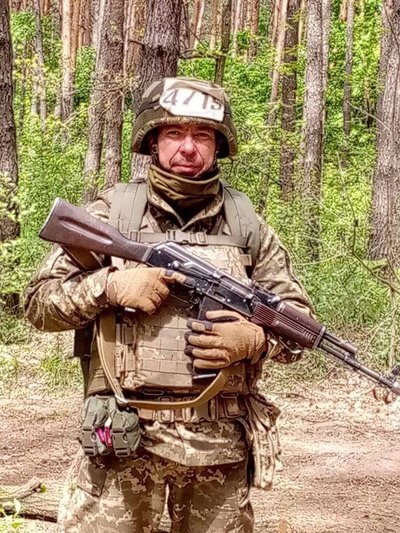 "Заради дітей ми повинні щось робити". Дружина загиблого на фронті чоловіка понад три місяці не отримує виплати "Заради дітей ми повинні щось робити". Дружина загиблого на фронті чоловіка понад три місяці не отримує виплати