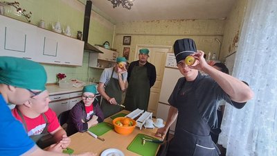 Вчаться жити самостійно та готуються до роботи: як у Вінниці діє транзитне підтримане проживання Вчаться жити самостійно та готуються до роботи: як у Вінниці діє транзитне підтримане проживання