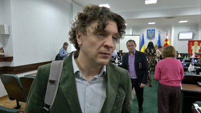Депутати Луцькради не підтримали зняття Миколи Федіка з голосування комісії "законності" Депутати Луцькради не підтримали зняття Миколи Федіка з голосування комісії "законності"